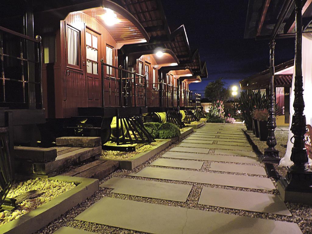 Pousada Trem Do Imperador ทีราเดนเจส ภายนอก รูปภาพ